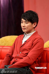 幻灯图：李念自曝与男友恩爱 李欣汝保剑锋录节目