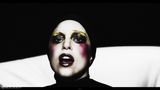 GaGa《Applause》MV造型惊悚 小丑蜕变黑天鹅