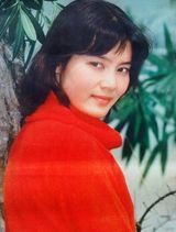 组图：58岁潘虹罕见绝美青涩照曝光