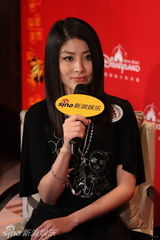 幻灯图：陈慧琳对话新浪谈为母心得 造人要等2012