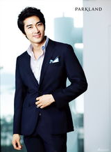 高清组图：宋承宪夏装写真 笔挺正装显绅士本色