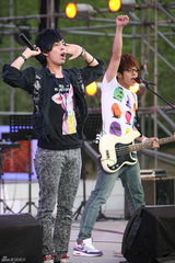 高清：三大唱将高歌红五月 真功夫唱响中歌榜