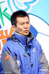 幻灯图：黄健翔演绎快乐足球 炮轰中国足球腐败