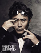 组图：吴秀波复古装束亦正亦邪出卖柔软内心