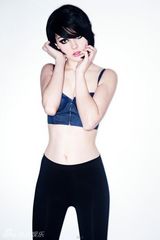 组图：英国嫩模梅丽莎146张性感美图集锦