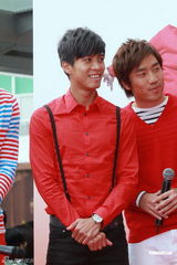 组图：陈肇麒等球员出EP 收入做慈善不为进歌坛