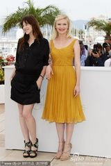 高清：《忧郁症》发布会 “蜘蛛女”邓斯特娇艳迷人