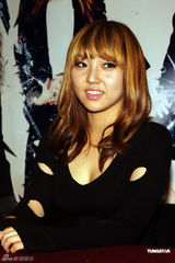 组图：miss A台北签名会人气旺 粉丝凌晨排队抢头香