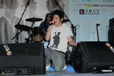 组图：曹格欲捐演唱会收入 不怕与萧敬腾比较
