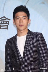 组图：井柏然在台发新辑 新歌遭抄袭坦言很委屈