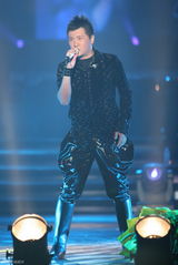 组图：辽宁春晚主打喜剧节目 冯巩小沈阳助阵