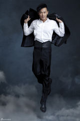 高清图：黄圣依林峰封面大片曝光 银幕外再续情缘