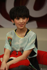 组图：戴佩妮畅聊新专辑 做唱片难做音乐很快乐