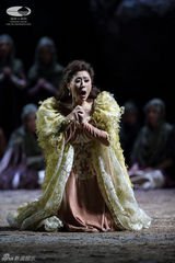 组图：全华班《罗恩格林》亮相 中国制造引关注