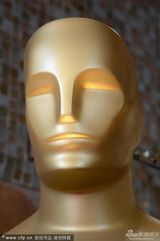 组图：第85届奥斯卡红毯-小金人星光熠熠