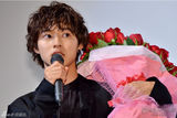 组图：玫瑰王子山崎贤人电影见面会粉丝尖叫
