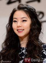 组图：韩团Wonder Girls助力公益展才艺 青春显朝气