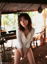 组图：日本女星杉本有美夏日清凉写真