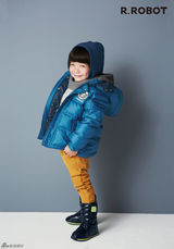 高清：混血童星文梅森兄弟童装写真萌娃惹人爱