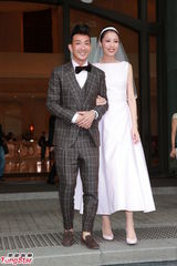 组图：香港艺人李璨琛举行结婚注册仪式