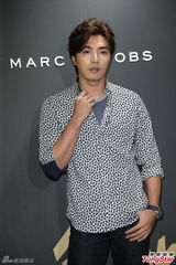 组图：贺军翔哀怨成金钟遗珠 避谈逃兵役话题