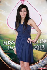 组图：港姐选拔二轮佳丽彩妆亮相变白富美