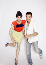 组图：海陆李佳航拍写真送祝福 戏里戏外默契十足