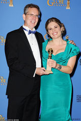 组图：《冰雪奇缘》获最佳动画片 两导演领奖