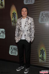 张学友感受张家辉照顾 不干涉女儿社交生活