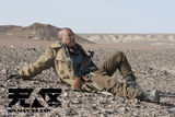 组图：《无人区》曝黄渤特辑 屠宰场练杀气