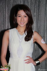 组图：陈豪被选为广告天王 钟嘉欣望夺TVB视后