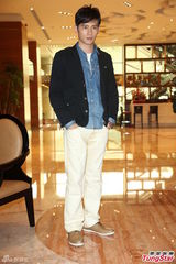 组图：隋棠助阵《犀利人妻》庆功期待续集