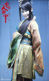 组图：《巾帼大将军》热播 刘梓妍十套华服盘点