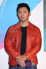 组图：杨幂获赞有功夫细胞 樊少皇为打戏脚趾骨折