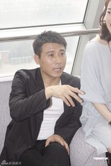 组图：《玫瑰炒肉丝》媒体探班 赵阳李乃文有默契