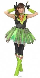 组图：AKB48成员拍广告变身蔬菜