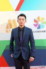 组图：华语电影新焦点郑恺获奖 非行获新锐编剧