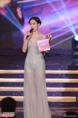 组图：胡定欣凭《拳王》获得最佳女配角奖