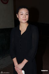 组图：许冠英追思会重播昔日片段 骨灰欲撒大海