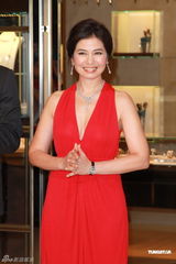 组图：钟楚红打消领养子女念头 恭贺刘德华喜得龙女