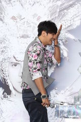 组图：罗志祥香港演唱会加场 不再请蔡依林当嘉宾