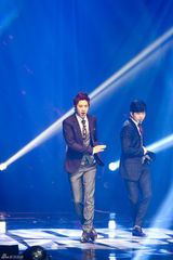 独家高清：韩团MBLAQ发新辑《BROKEN》化身暖男