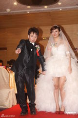 组图：小彬彬结婚儿子当花童 大牌艺人均缺席