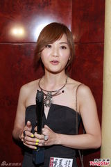 组图：任达华叹秋天多事 阿Sa(蔡卓妍)赞杜汶泽有男人味