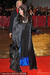 幻灯图集：《猛犸象》首映 阿佳妮少女范儿现身