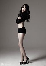 组图：韩团GirsDay新专辑性感照 网袜透视诱人