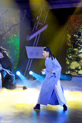 组图：赵文浩《舞动好声音》变身宁采臣