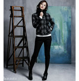 高清图：韩星金泰熙最新冬装写真 俨如华美变装秀