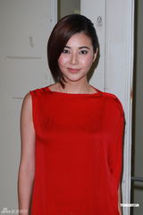 组图：草蜢主持游戏节目 阿Sa(蔡卓妍)蒙嘉慧现场耍宝