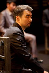 幻灯图集：图解上海话剧艺术中心话剧《12个人》